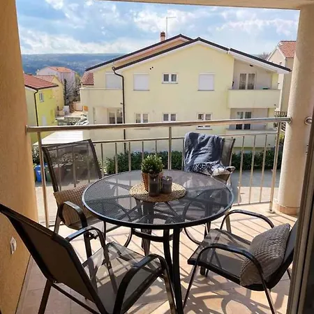 Апартаменты In - Insel Krk 44062 *